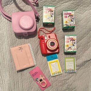 Fujifilm Instax Mini Camera in Red with Carry Case,misc Accessories,3 film packs
